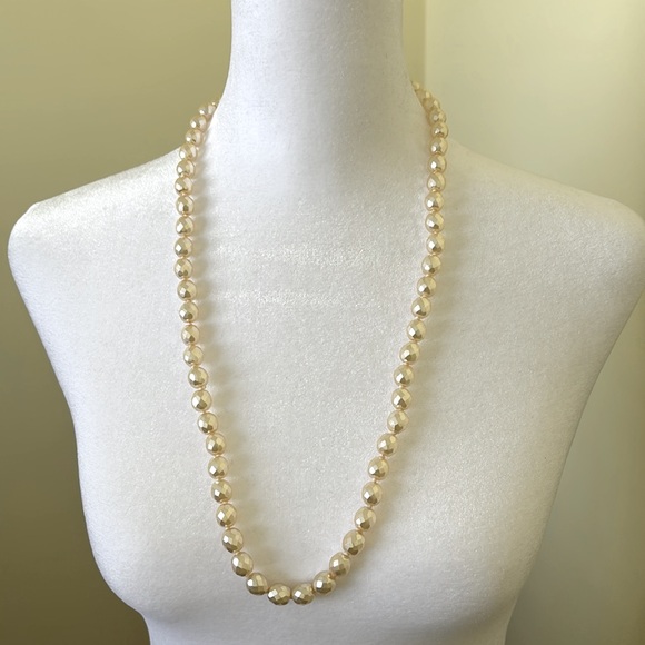 Joan Rivers necklace crystal NWOT 28 inches - Picture 3 of 6